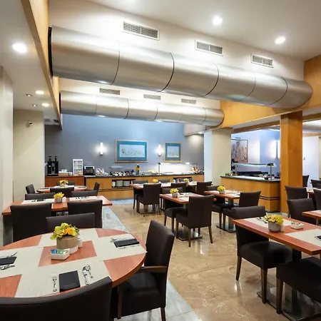 Hotel Catalonia Gracia