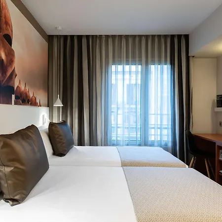 Otel Catalonia Gracia