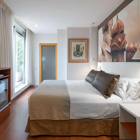 Otel Catalonia Gracia