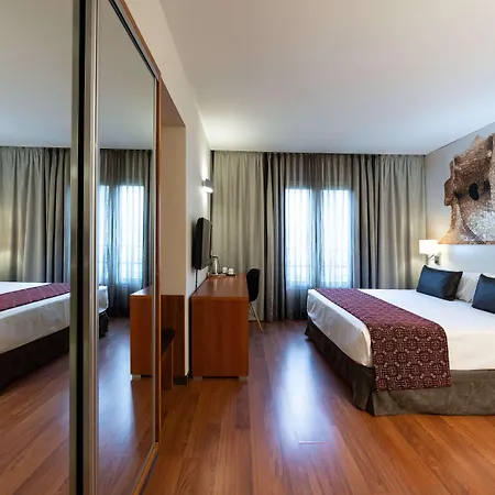 فندق Catalonia Gracia 4*