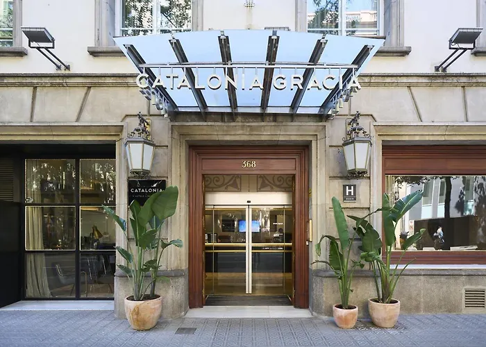 Catalonia Gracia Отель