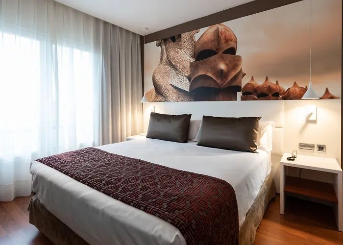 Catalonia Gracia Барселона