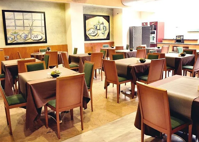 Catalonia Gracia 酒店 4*