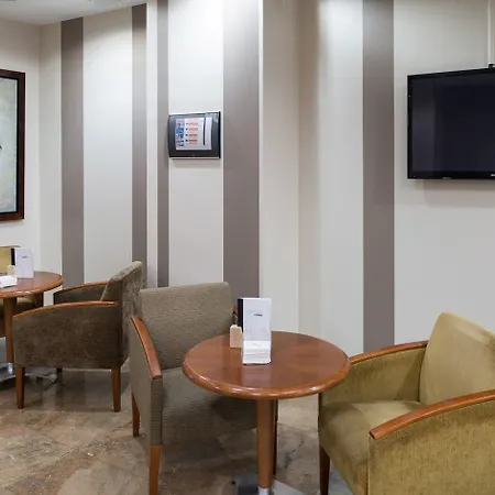 Hotell Catalonia Gracia 4*